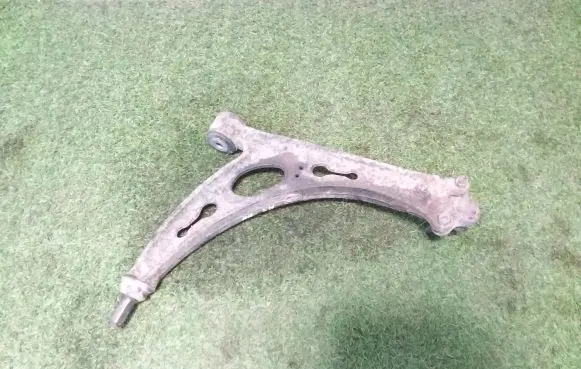 Audi A3 S3 8P Front lower control arm/wishbone 1K0407153G