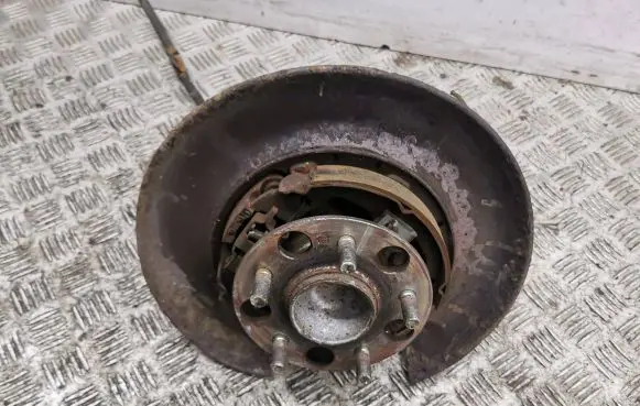 Honda Accord Rear wheel hub