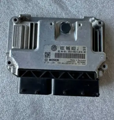 Volkswagen Golf V Engine control unit/module 03C906022J 03L906022J 0261201788