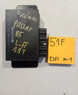 Volkswagen PASSAT B5 Comfort/convenience module 1C0959799B