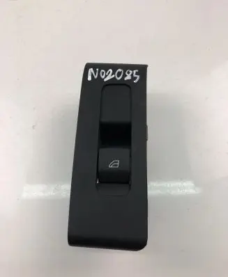 Volvo XC40 Electric window control switch 31456060