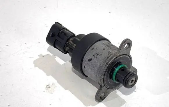 Renault Espace IV Fuel pressure regulator 