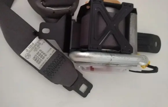 Honda Civic Front seatbelt TKAF8EJ453 1035296