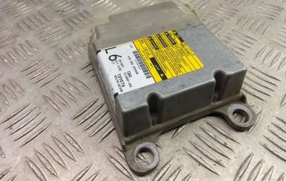 Toyota Corolla E120 E130 Airbag control unit/module 8917002390