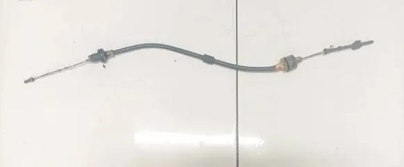 Opel Tigra A Clutch cable 90522447