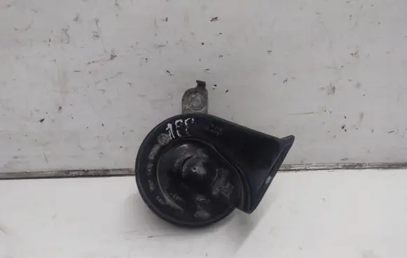 Mercedes-Benz E W211 Horn signal 703881157
