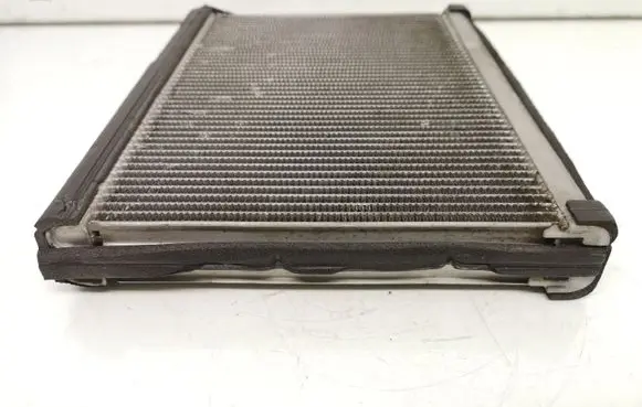 Air conditioning (A/C) radiator (interior)