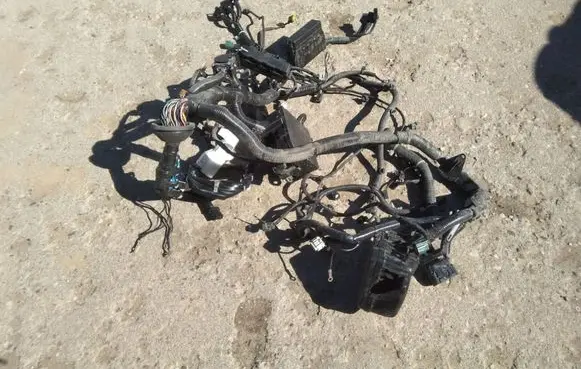 Nissan Leaf I (ZE0) Engine installation wiring loom 240123NA0A
