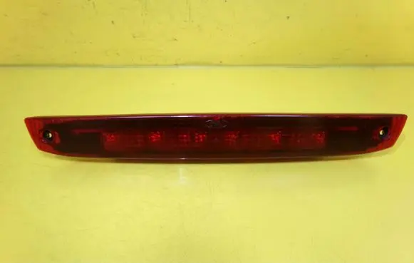 Ford Focus Third/center stoplight VP4M5X13A613A