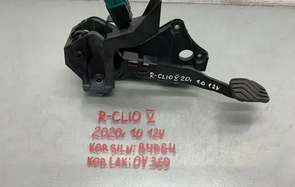 Renault Clio V Clutch pedal 465014942R