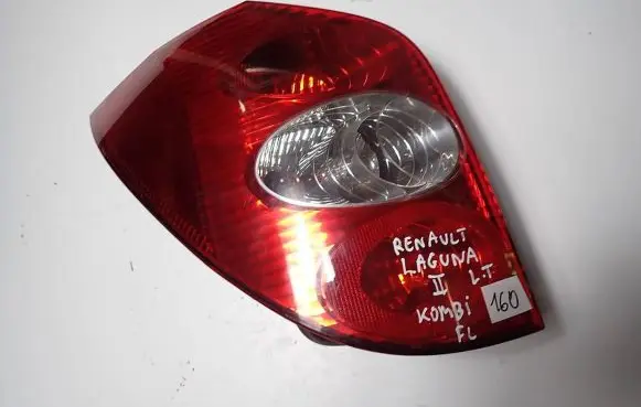 Renault Laguna II Rear/tail lights 8200703487