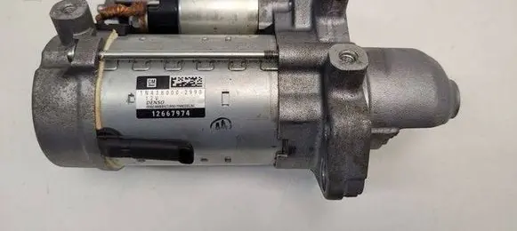 Chevrolet Camaro Starter motor 12667974