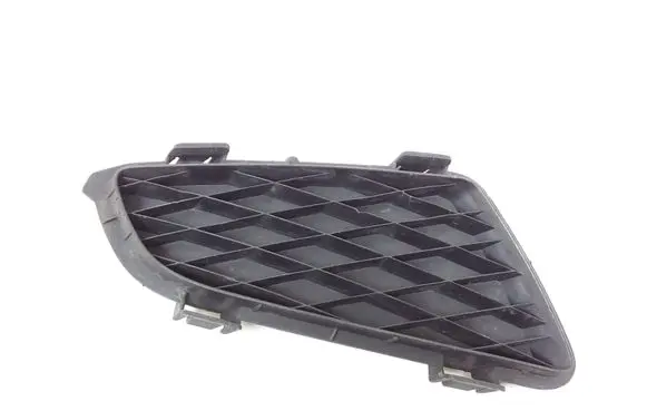 Mazda 6 Front bumper lower grill GJ6A50C11