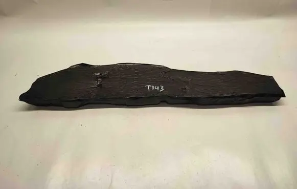 Ford Mustang VI Fender end trim FR3B6316E561A