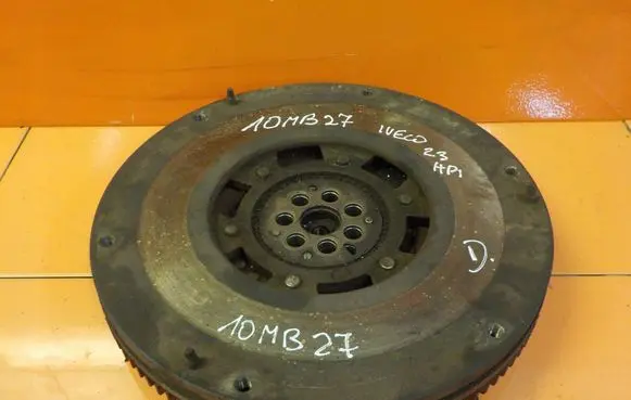 Iveco Daily 5th gen Dual mass flywheel 10MB27