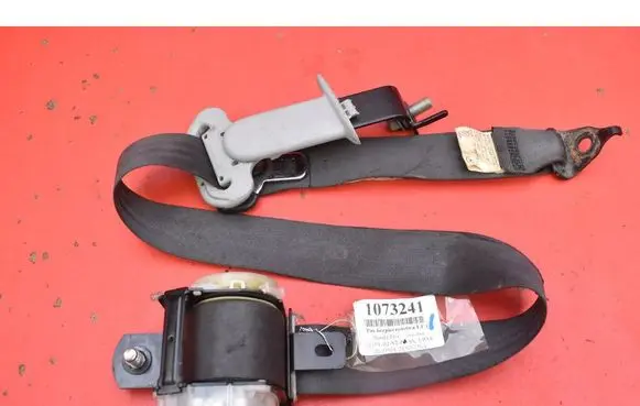 Honda FR-V Front seatbelt NSB053GL69