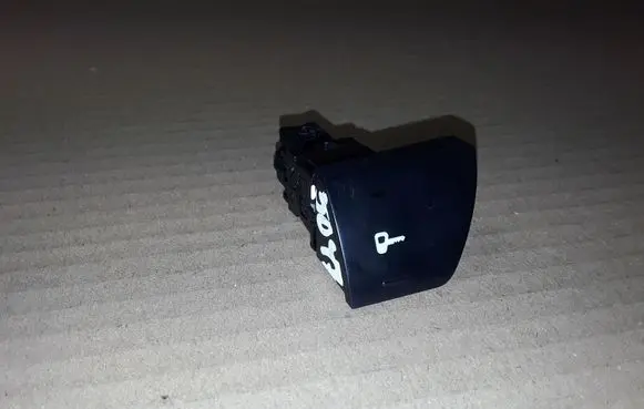 Peugeot 307 Central locking switch button 96366684