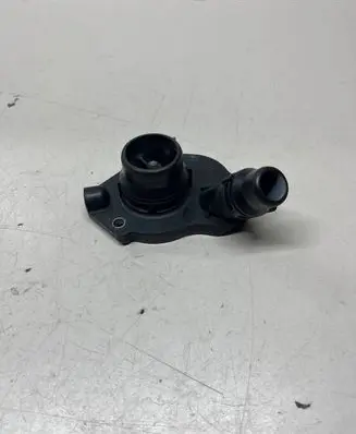 BMW 3 F30 F35 F31 Thermostat/thermostat housing 4107080