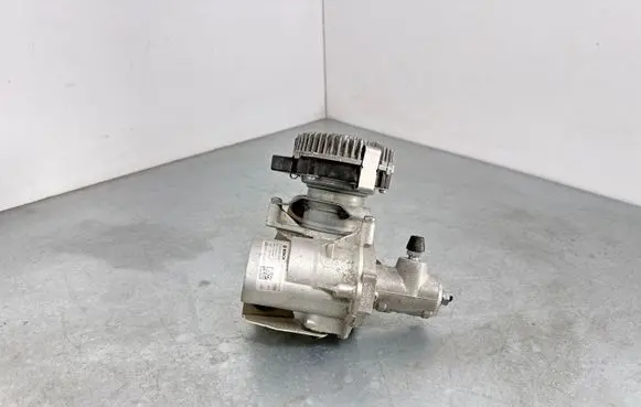 Volkswagen Touareg III Vacuum valve 4M1614307C 0132018028 20210209