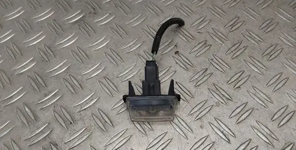 Toyota Avensis T270 Number plate light
