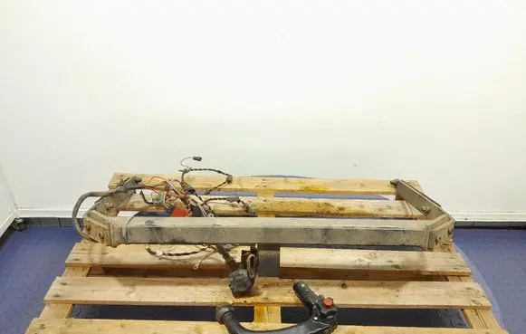 Ford C-MAX I Tow bar set 3M5JR19D520B
