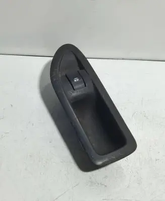Renault Laguna II Electric window control switch 8200317494 28078