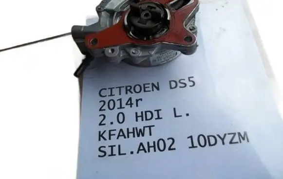 Citroen DS5 Vacuum pump