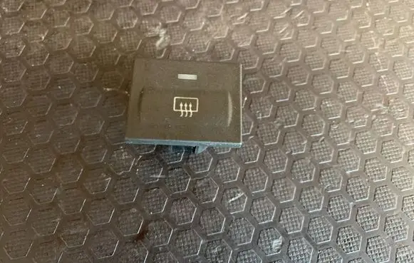 Ford Focus C-MAX Windscreen/window heater switch 18C621AD 07122005
