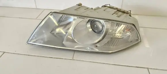 Skoda Octavia Mk2 (1Z) Headlight/headlamp 1Z1941015B 00HR00DC 3578