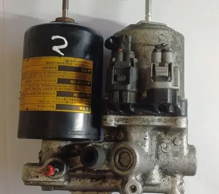 Toyota Prius (XW30) ABS Pump 4707047050