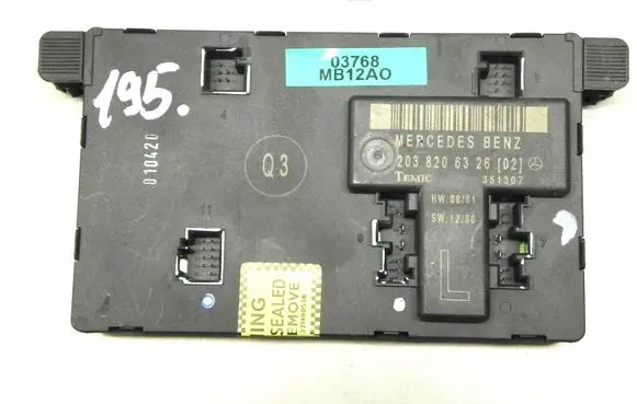 Mercedes-Benz C W203 Door control unit/module A2038200526 A2038205526