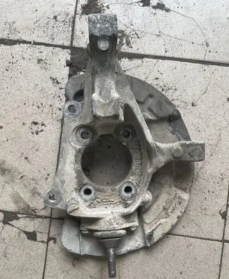 Volvo S60 Front wheel hub spindle knuckle
