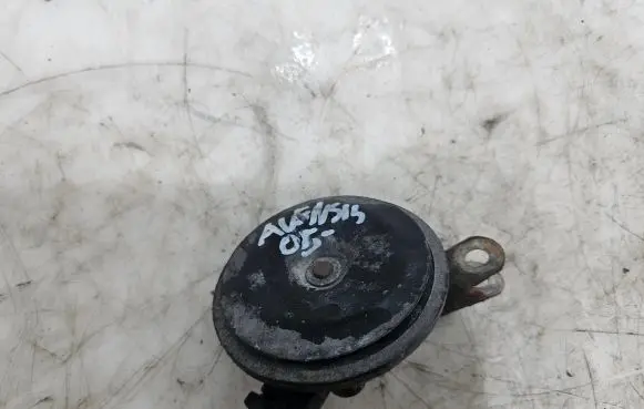 Toyota Avensis T250 Horn signal