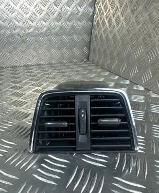 Skoda Octavia Mk3 (5E) Rear air vent grill 5E0819203A