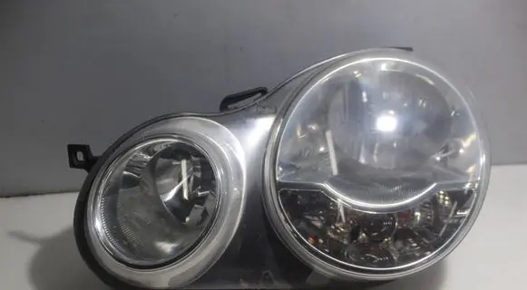 Volkswagen Polo Headlight/headlamp 89306830
