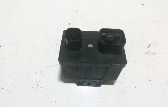 Glow plug pre-heat relay
