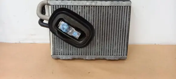 Air conditioning (A/C) radiator (interior)