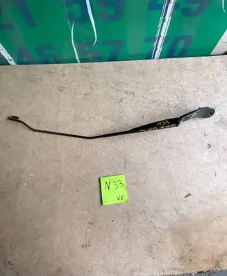 Renault Megane II Front wiper blade arm 8200036912