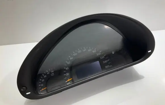 Mercedes-Benz C W203 Speedometer (instrument cluster) A2035401347 110080183 2035401347