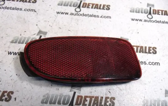 Toyota Previa (XR30, XR40) II Rear tail light reflector