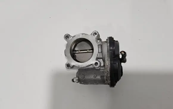 Mazda 2 Throttle valve KF093 4E2300069