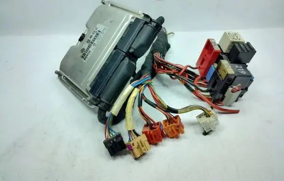 Volkswagen Golf IV Engine control unit/module 038906019aj