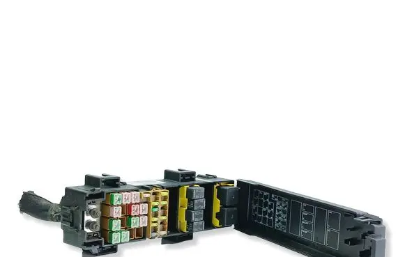 Jeep Grand Cherokee (WK) Fuse module 96555J AAGS0335H2025 56050339AF