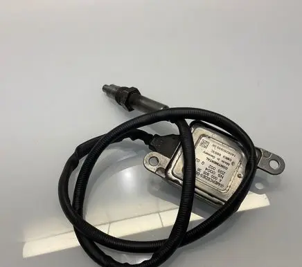 Mercedes-Benz E W212 Lambda probe sensor A0009053603 1408280849 5WK96683C