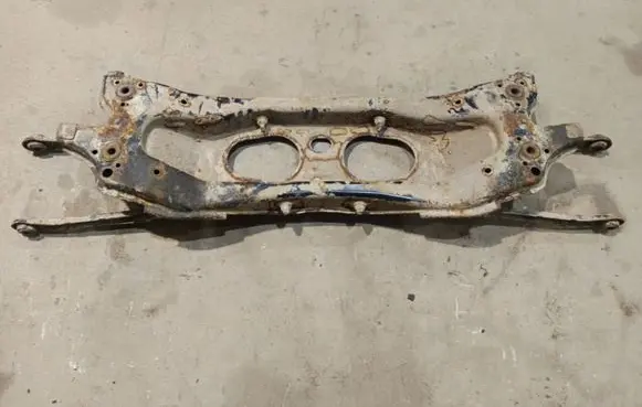 Ford Mondeo Mk III Rear subframe 