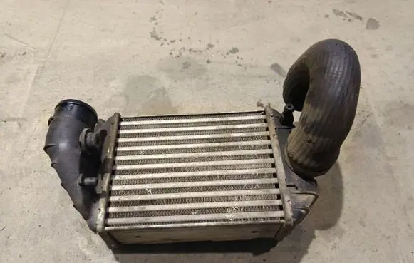 Audi A4 S4 B5 8D Intercooler radiator 058133803