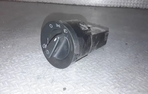 Skoda Roomster (5J) Light switch 3B0941531B
