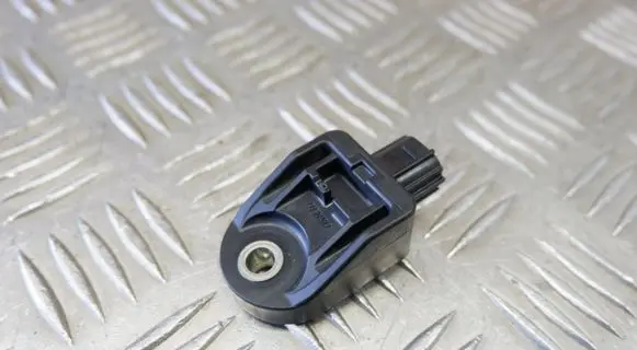 Toyota RAV 4 (XA40) Airbag deployment crash/impact sensor 8917312180