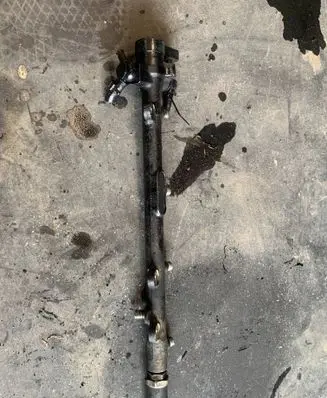 Mercedes-Benz Vito Viano W639 Fuel main line pipe 0445214004 6110700095