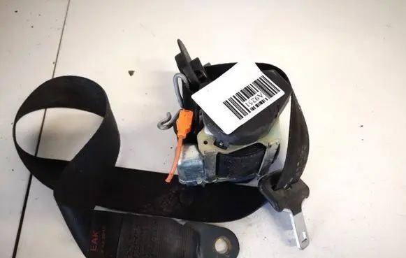 Citroen C4 I Front seatbelt b507744